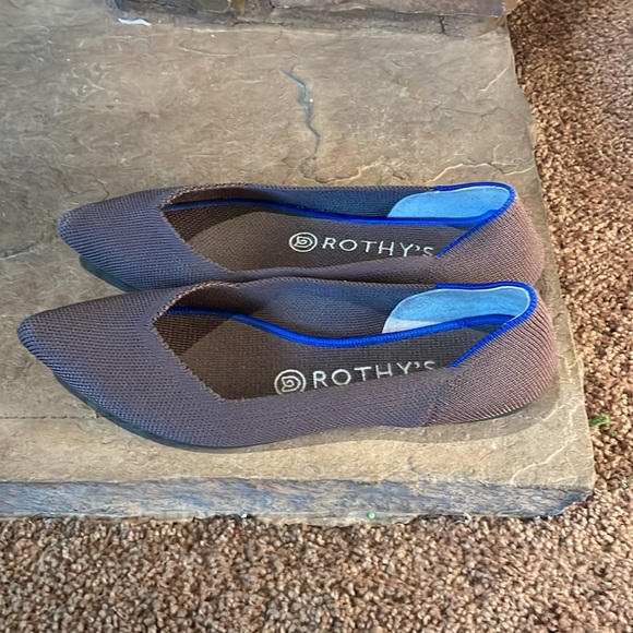 🤩Rothy’s The Point🤩 - Picture 3 of 8